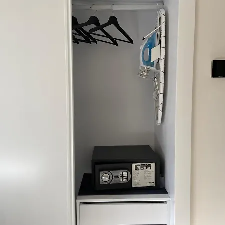 Oma Apartment